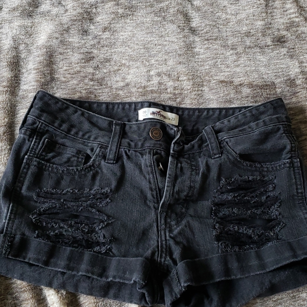 Hollister black denim shorts size 00